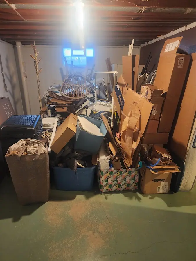 Roll-off dumpster container at job site for Cleanout Dumpster Rental in Saddlebrooke